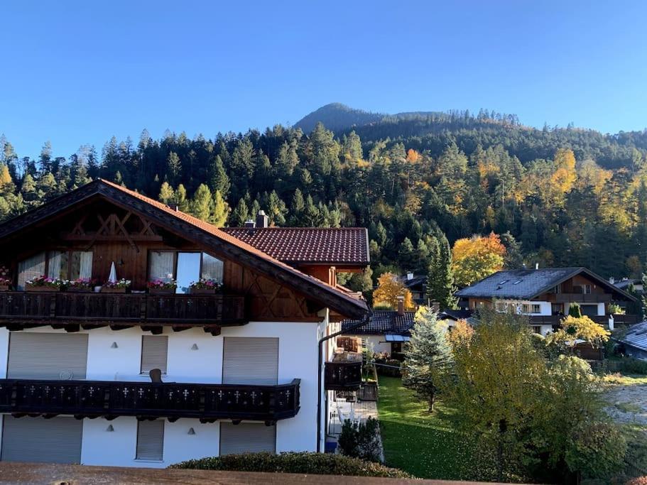 Garmisch Lux Apartment Mit Sauna المظهر الخارجي الصورة